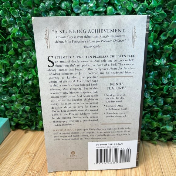 Bundle Miss Peregrine's Peculiar Children Books Hollow City Summer Reading - Picture 10 of 10